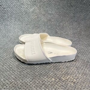 Birkenstock White Rubber Sandals Size 7 Women’s